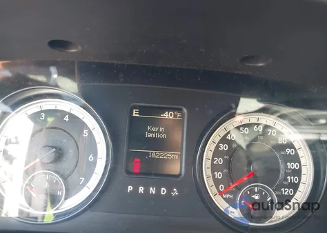 2015 Ram 1500 Big Horn z USA, uszkodzony, nr VIN 1C6RR7GT1FS640731